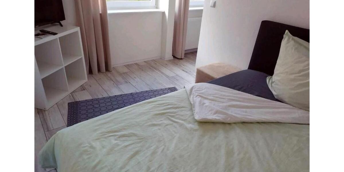 Wohnen auf Zeit Rinteln - 4 Zimmer, 104 m&sup2;, 300&euro; | Angebot:26553828