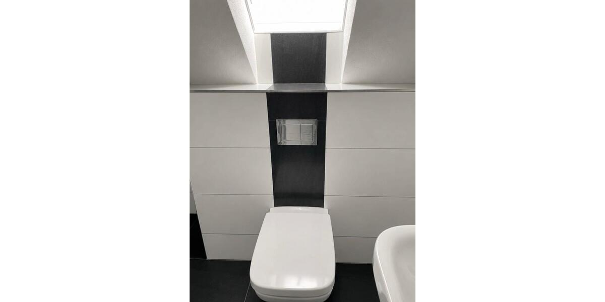 Dachgeschoßwohnung Vohenstrauß - 3 Zimmer, 80 m&sup2;, 750&euro; | Angebot:26573305