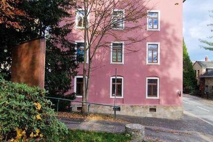 Großzügige 4-Zimmer-Altbauwohnung in der Schwarzenberger Altstadt 4 zimmer