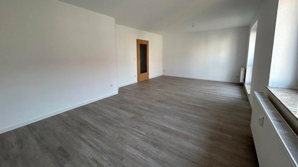 Etagenwohnung Gnoien - 2 Zimmer, 73 m&sup2;, 480&euro; | Angebot:23565803