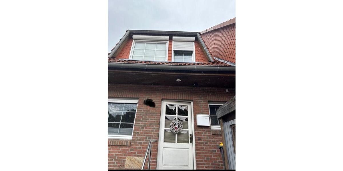 Reihenhaus Uetersen - 4 Zimmer, 98 m&sup2;, 1.650&euro; | Angebot:26615417