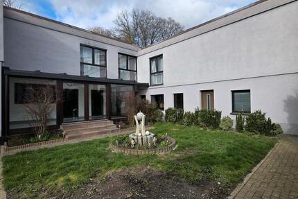 Wohnung Neunkirchen - 4 Zimmer, 153 m&sup2;, 900&euro; | Angebot:25379472