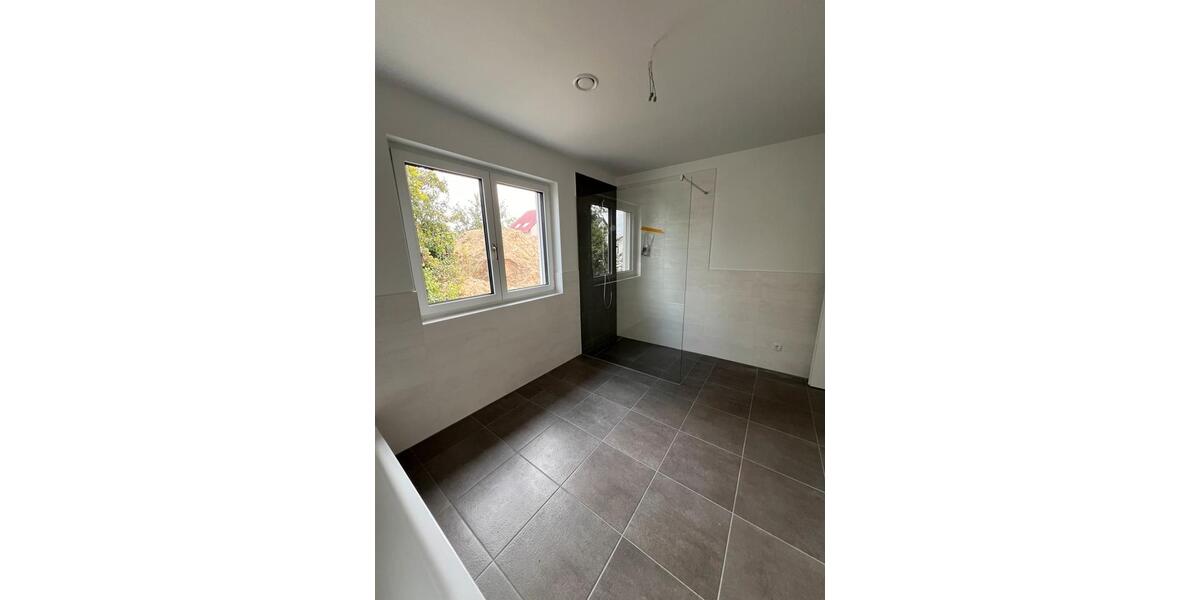 Erdgeschoßwohnung Eichstetten am Kaiserstuhl - 3.5 Zimmer, 100 m&sup2;, 1.500&euro; | Angebot:26644328