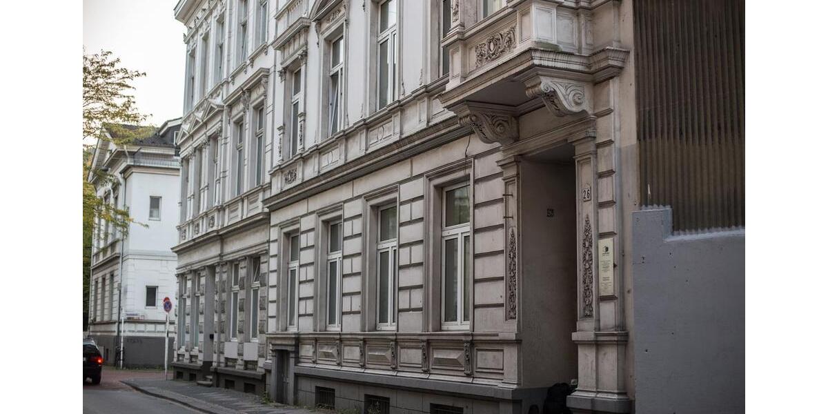 Wohnst du schon - oder suchst du noch? Möbliertes Zimmer 23 zimmer