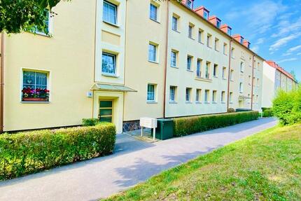 Wohnung Ronneburg - 2 Zimmer, 49 m&sup2;, 259&euro; | Angebot:25349930