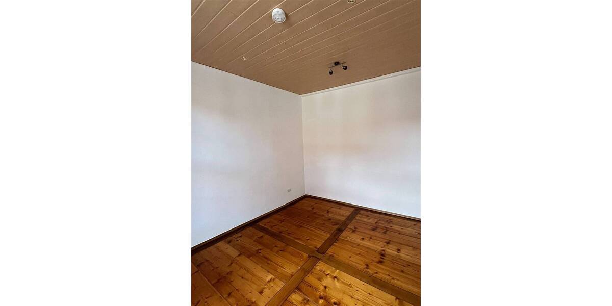 Etagenwohnung Torgau - 3 Zimmer, 83 m&sup2;, 498&euro; | Angebot:26204347