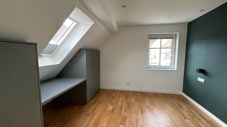 Dachgeschoßwohnung Schmallenberg - 1 Zimmer, 36 m&sup2;, 460&euro; | Angebot:26645317