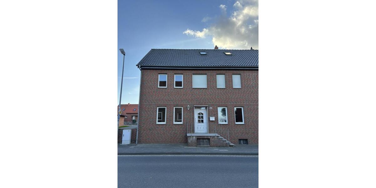 Doppelhaushälfte Schellerten - 4 Zimmer, 159 m&sup2;, 1.150&euro; | Angebot:26289311