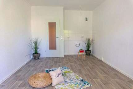 Wohnung Chemnitz Zentrum - 1 Zimmer, 25 m&sup2;, 160&euro; | Angebot:26744796