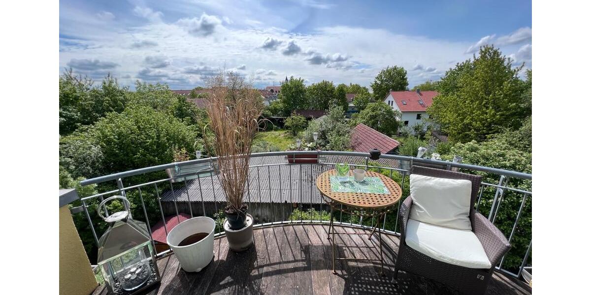 Dachgeschoßwohnung München Schwabing-West - 3.5 Zimmer, 94 m&sup2;, 2.350&euro; | Angebot:25839221