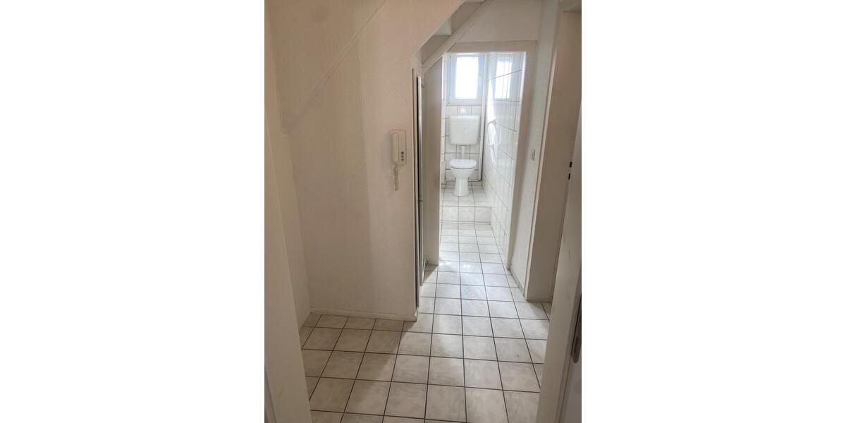 Erdgeschoßwohnung Stutensee - 2 Zimmer, 70 m&sup2;, 700&euro; | Angebot:25612151