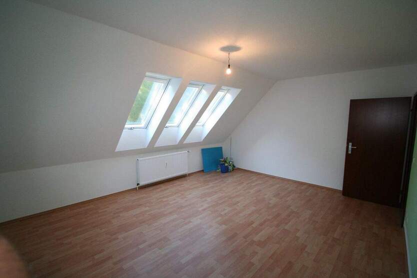 Familienfreundliches Reihenendhaus in toller Cityrandlage - top renoviert - provisionsfrei! 6 zimmer