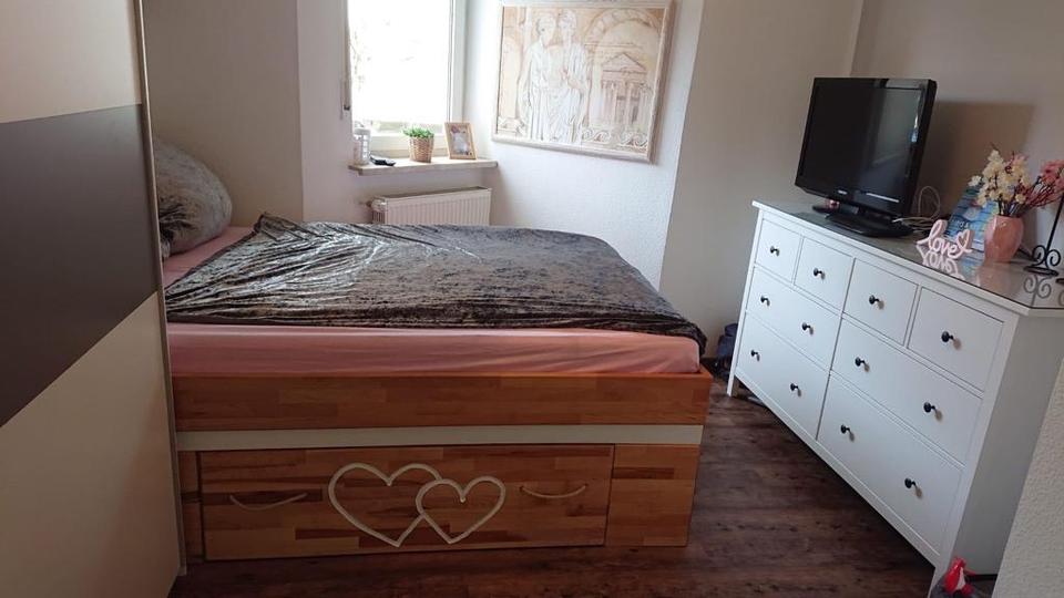Erdgeschoßwohnung Hofheim in Unterfranken - 4.5 Zimmer, 90 m&sup2;, 750&euro; | Angebot:26534485