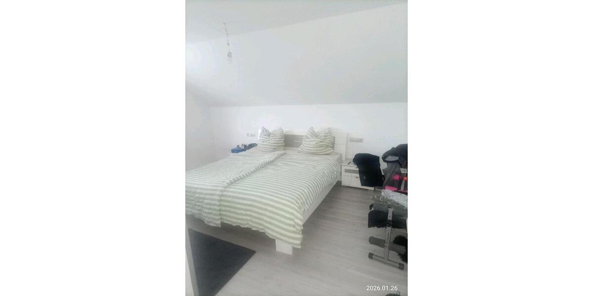 Dachgeschoßwohnung Bad Mergentheim - 3 Zimmer, 80 m&sup2;, 750&euro; | Angebot:24653858