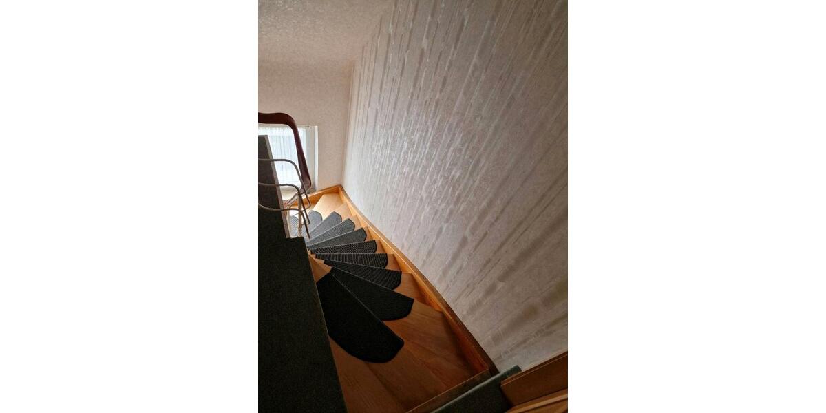 Dachgeschoßwohnung Stetten am kalten Markt - 3 Zimmer, 80 m&sup2;, 720&euro; | Angebot:26522061