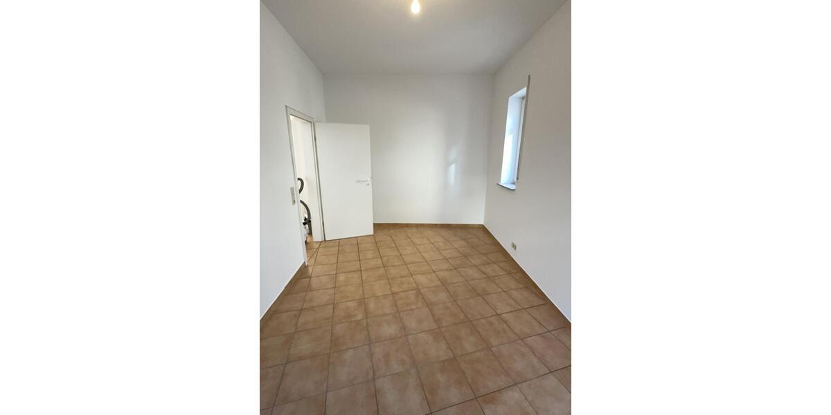 Erdgeschoßwohnung Eltville am Rhein - 3 Zimmer, 74 m&sup2;, 960&euro; | Angebot:25143627