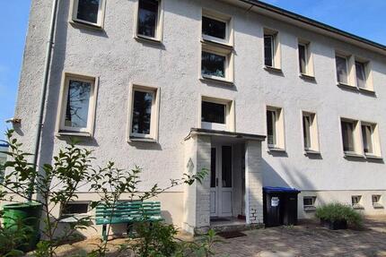 3-Raum-Wohnung mit Einbauküche, in ruhiger Lage, 19412 Brüel 3 zimmer