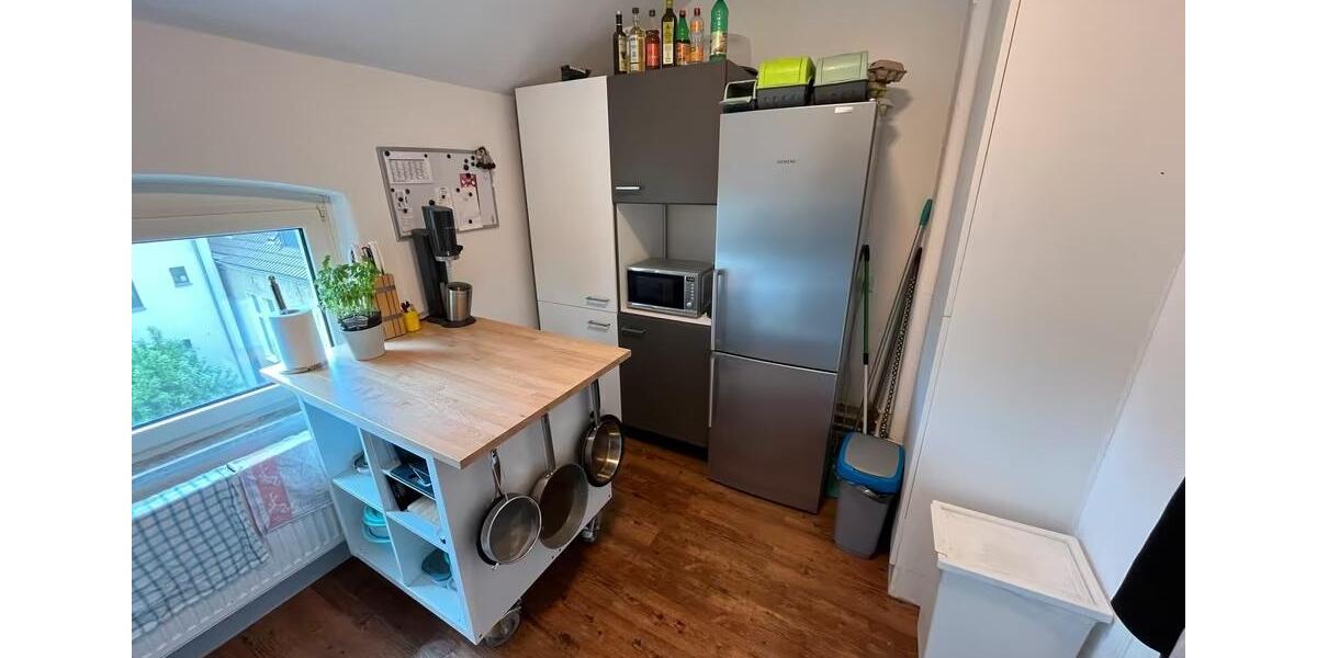 Dachgeschoßwohnung Gießen - 3.5 Zimmer, 14 m&sup2;, 310&euro; | Angebot:26543942