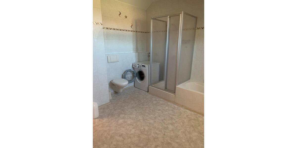 Etagenwohnung Traitsching - 2.5 Zimmer, 80 m&sup2;, 560&euro; | Angebot:24495145