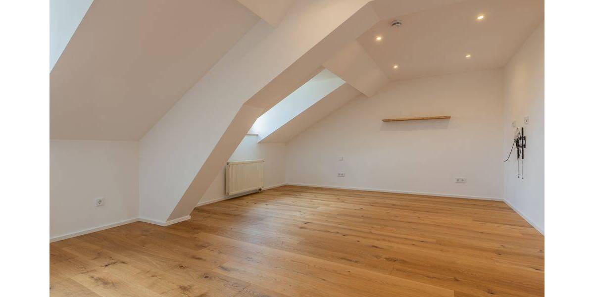 Etagenwohnung Thyrnau / Kellberg Kellberg - 3 Zimmer, 100 m&sup2;, 800&euro; | Angebot:26918303