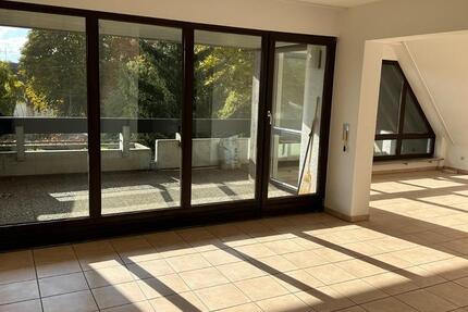 Wohnung Aidlingen - 3 Zimmer, 93 m&sup2;, 1.200&euro; | Angebot:24651626