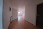 Großzügige 3-Zimmer Dachgeschoßwohnung mit Balkon und Stellplatz 3 zimmer