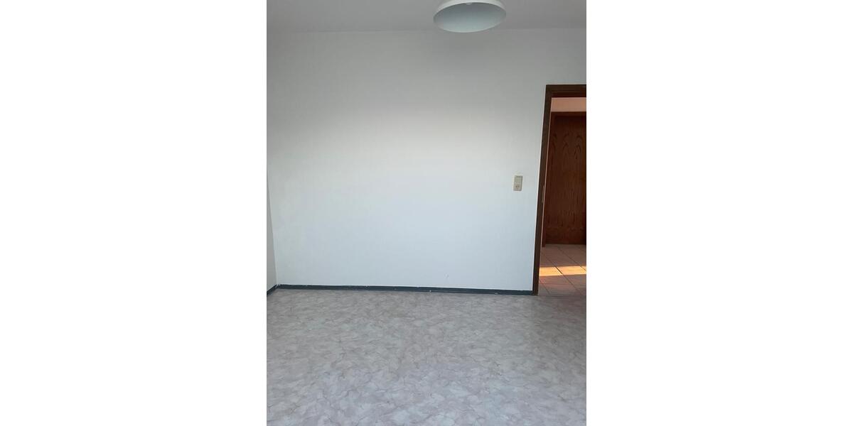 Dachgeschoßwohnung Pohlheim - 2 Zimmer, 62 m&sup2;, 550&euro; | Angebot:26260753