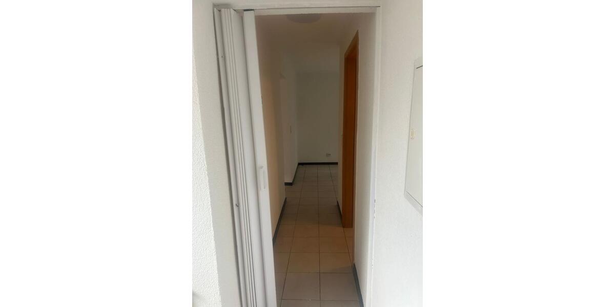 Erdgeschoßwohnung Schwalbach - 2 Zimmer, 60 m&sup2;, 650&euro; | Angebot:25639256