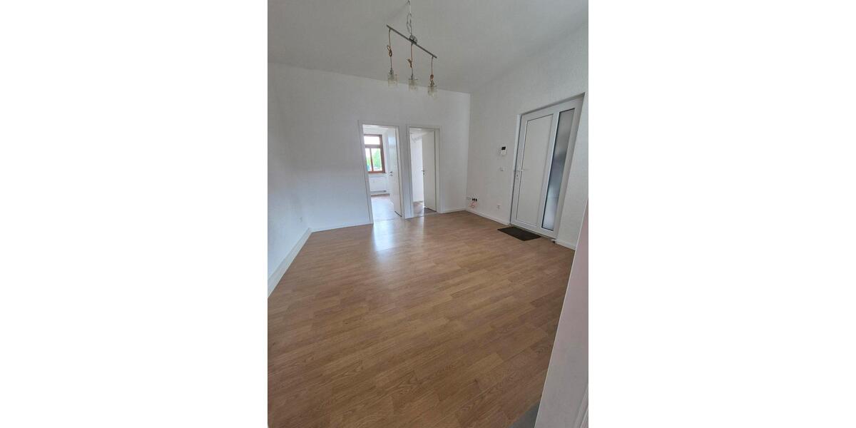 Erdgeschoßwohnung Neulußheim - 3 Zimmer, 50 m&sup2;, 1.150&euro; | Angebot:26431304