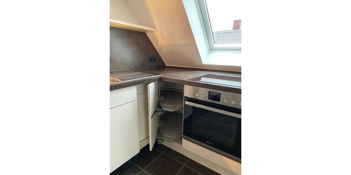 Dachgeschoßwohnung Augsburg Oberhausen - 2 Zimmer, 60 m&sup2;, 710&euro; | Angebot:26363013