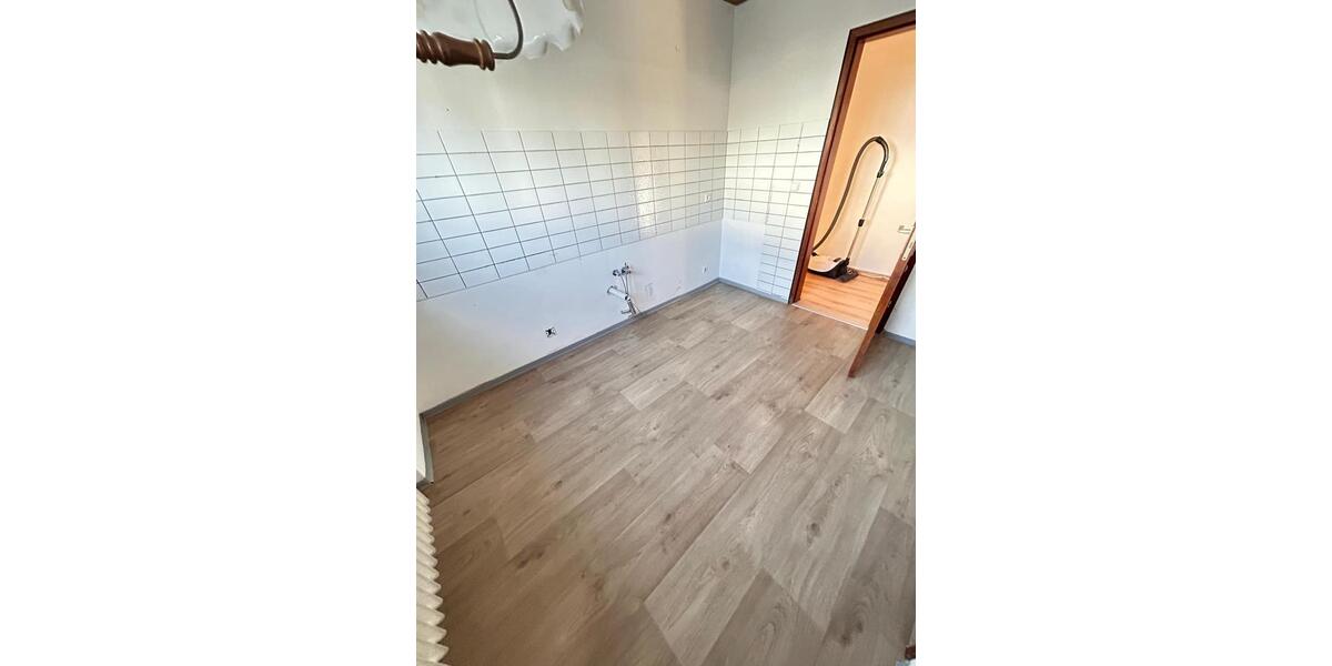 Erdgeschoßwohnung Heimsheim - 3 Zimmer, 99 m&sup2;, 1.250&euro; | Angebot:24550363