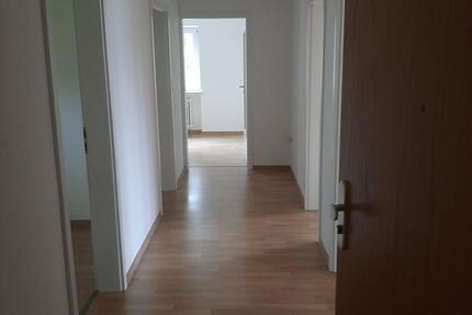 Wohnung Wolnzach - 3 Zimmer, 80 m&sup2;, 760&euro; | Angebot:23782402