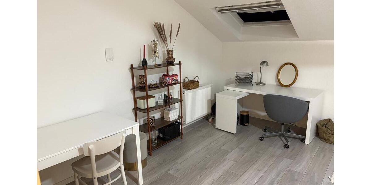 WG für Studierende der Finanzschule Edenkoben 8 zimmer