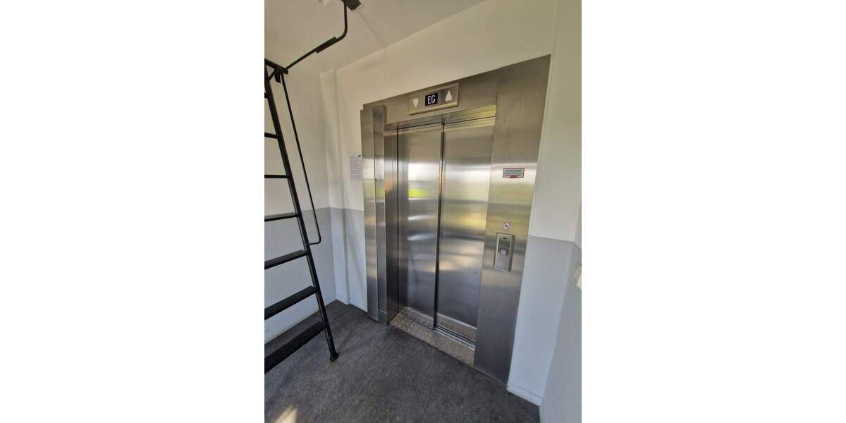 Wohnen wo was los ist - mitten im Domviertel - ab Februar 2026 mit neuer Einbauküche! 3 zimmer