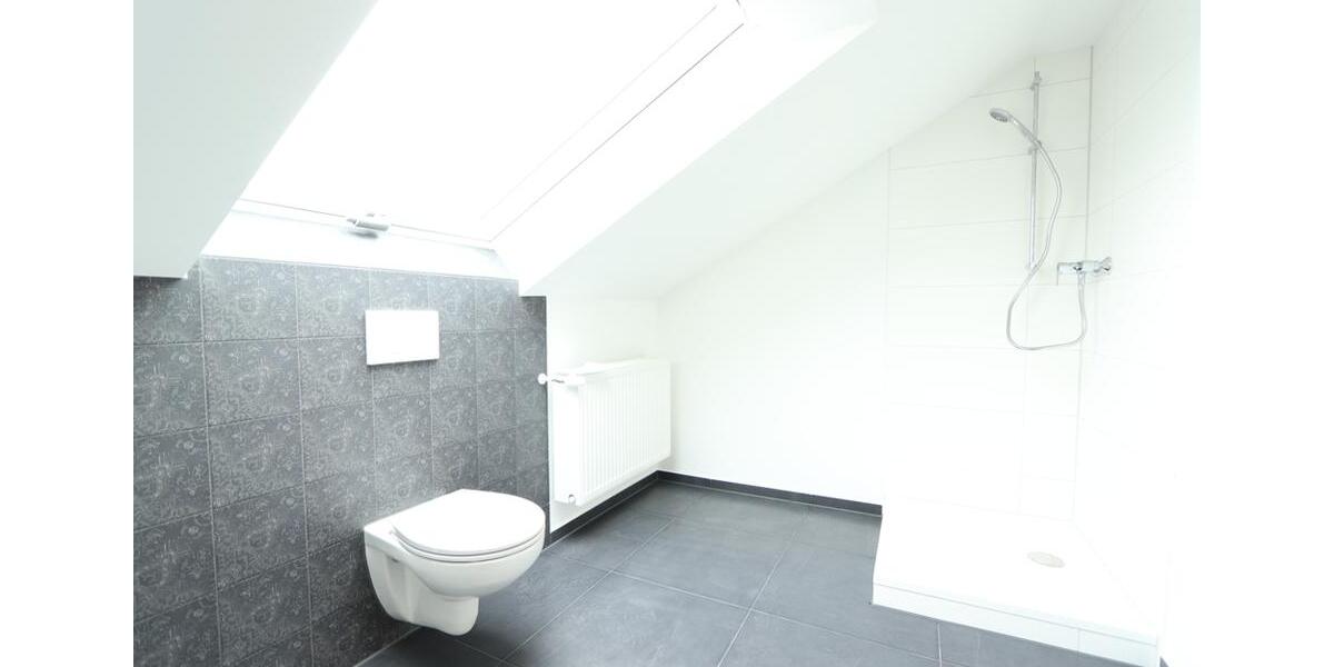 Etagenwohnung Mistelgau - 3 Zimmer, 85 m&sup2;, 680&euro; | Angebot:26660351