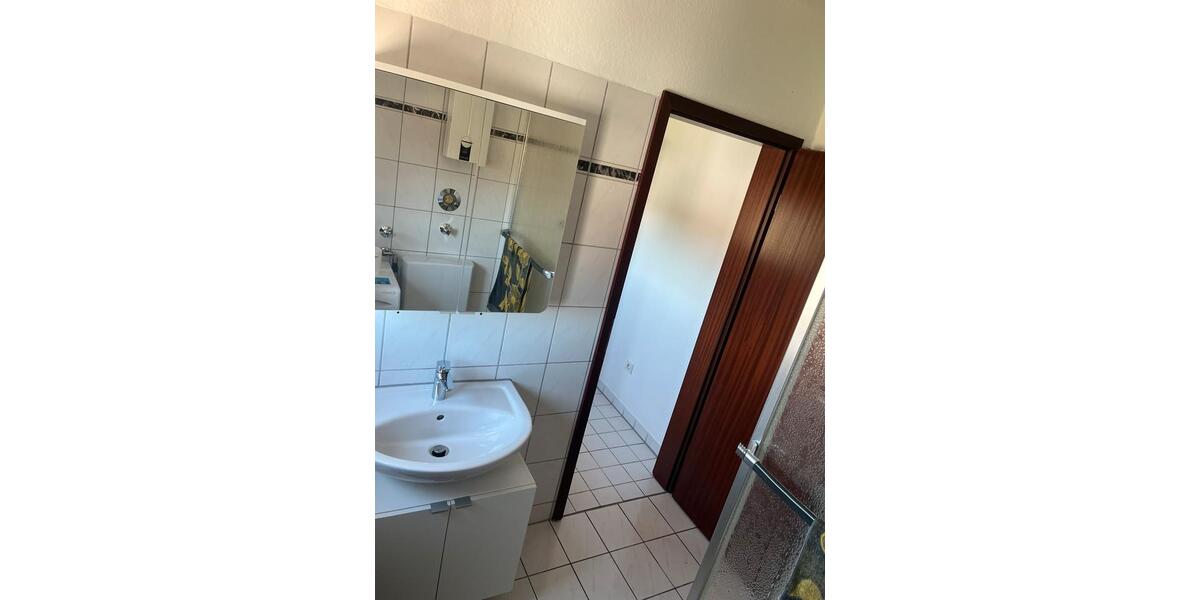 Dachgeschoßwohnung Bad Sooden-Allendorf Allendorf - 1 Zimmer, 37 m&sup2;, 350&euro; | Angebot:24662791