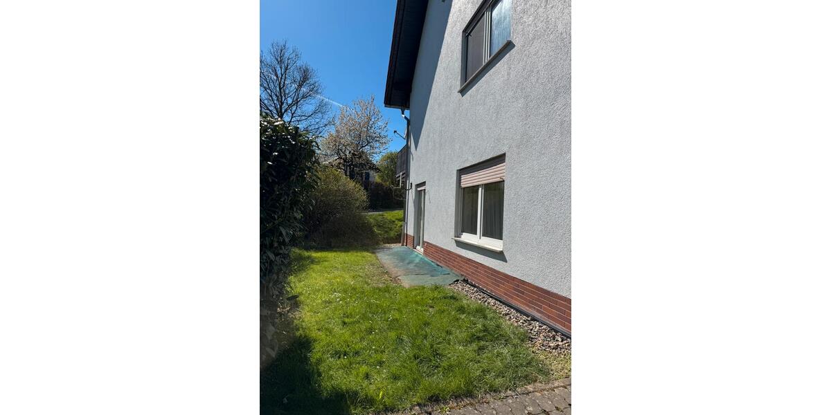 Etagenwohnung Frankenberg (Eder) - 2 Zimmer, 75 m&sup2;, 522&euro; | Angebot:25935559