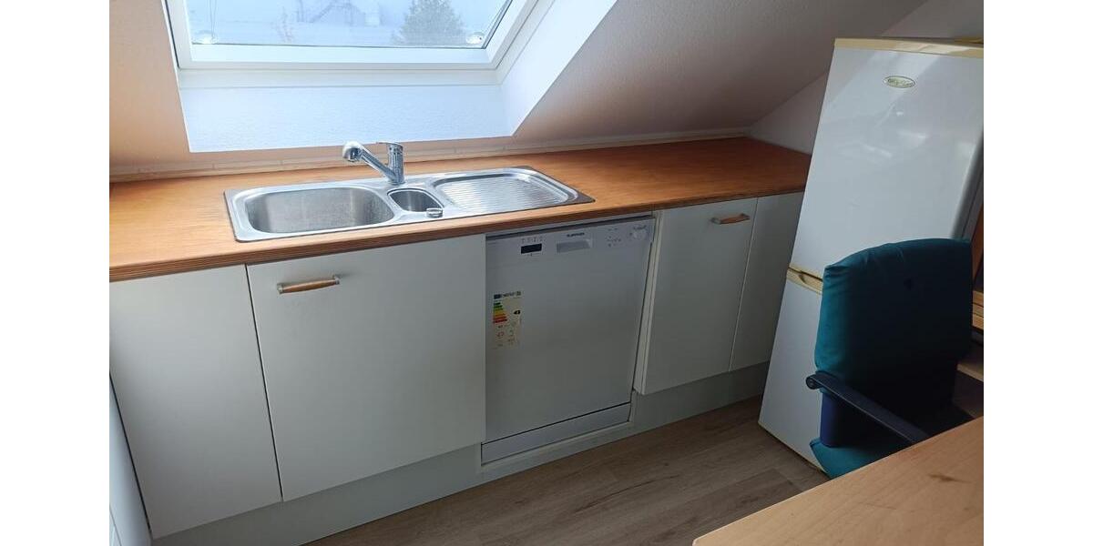 Dachgeschoßwohnung Bielefeld Schildesche - 1 Zimmer, 25 m&sup2;, 400&euro; | Angebot:25994260