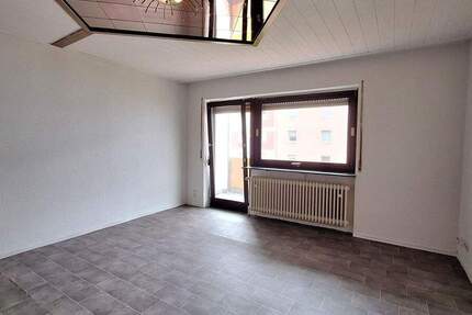 KL-Ost - 2-Zimmerwohnung mit Balkon - Für 1 Person geeignet 2 zimmer