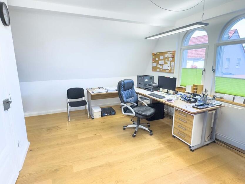 Großzügige 4,5-Zimmer-Dachgeschoßwohnung in idealer Stadtlage von Coburg