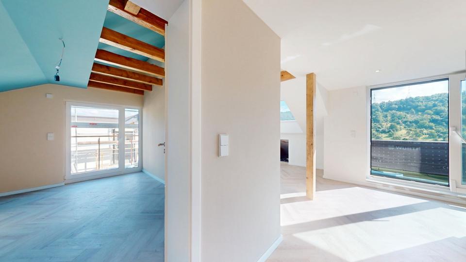 Dachgeschoßwohnung Weinstadt - 2.5 Zimmer, 60 m&sup2;, 1.190&euro; | Angebot:25812886