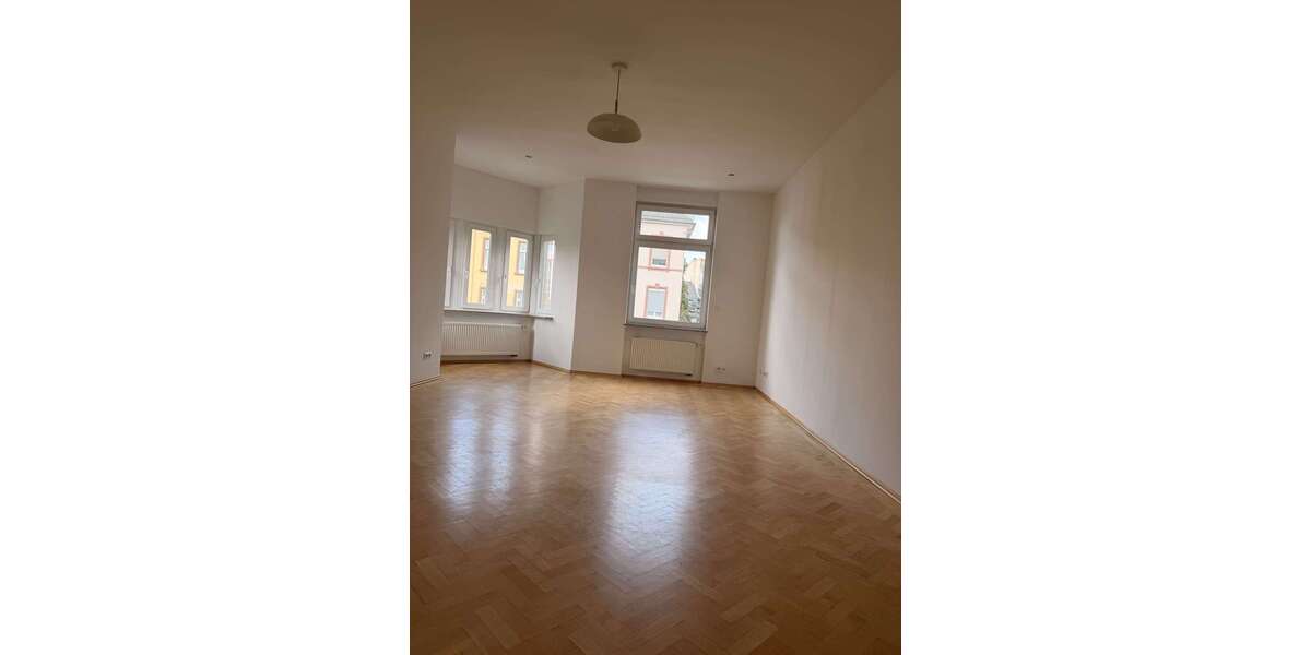 Etagenwohnung Frankfurt Oberrad - 3 Zimmer, 119 m&sup2;, 2.100&euro; | Angebot:27262424