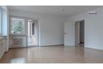 Etagenwohnung Kumhausen - 3 Zimmer, 86 m&sup2;, 860&euro; | Angebot:25809902