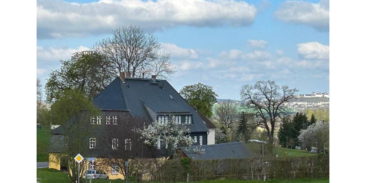 Dachgeschoßwohnung Augustusburg - 3 Zimmer, 74 m&sup2;, 459&euro; | Angebot:26161470