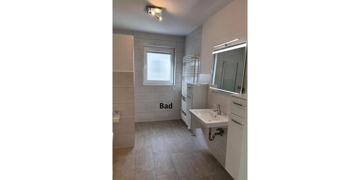 Etagenwohnung Nienburg (Weser) - 3 Zimmer, 106 m&sup2;, 1.060&euro; | Angebot:26023168