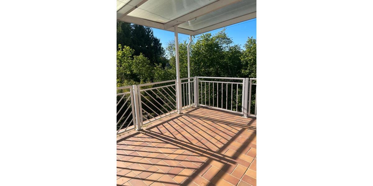 Etagenwohnung Saarbrücken Brebach-Fechingen - 3.5 Zimmer, 120 m&sup2;, 800&euro; | Angebot:26301533