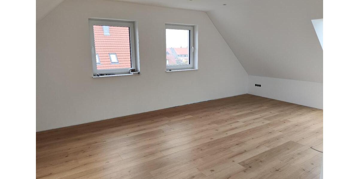 Dachgeschoßwohnung Bechhofen - 2 Zimmer, 86 m&sup2;, 800&euro; | Angebot:24784812
