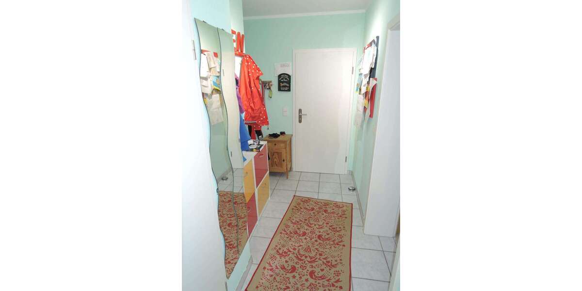 Etagenwohnung Rheinbach - 4 Zimmer, 90 m&sup2;, 830&euro; | Angebot:24734022