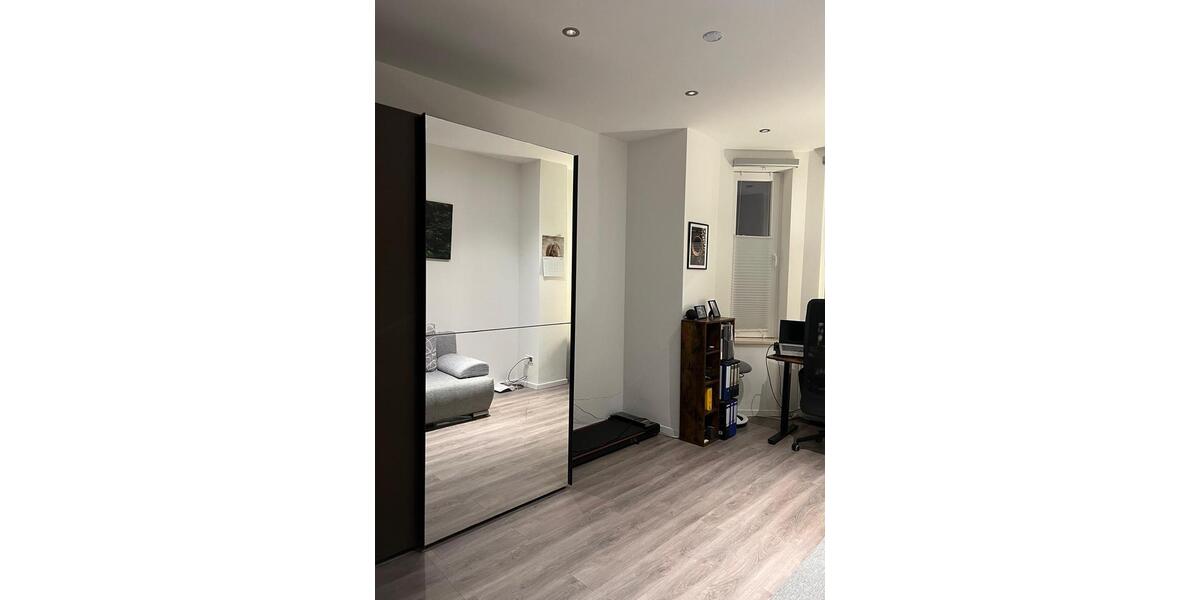 Erdgeschoßwohnung Siegen - 3 Zimmer, 90 m&sup2;, 990&euro; | Angebot:24804568