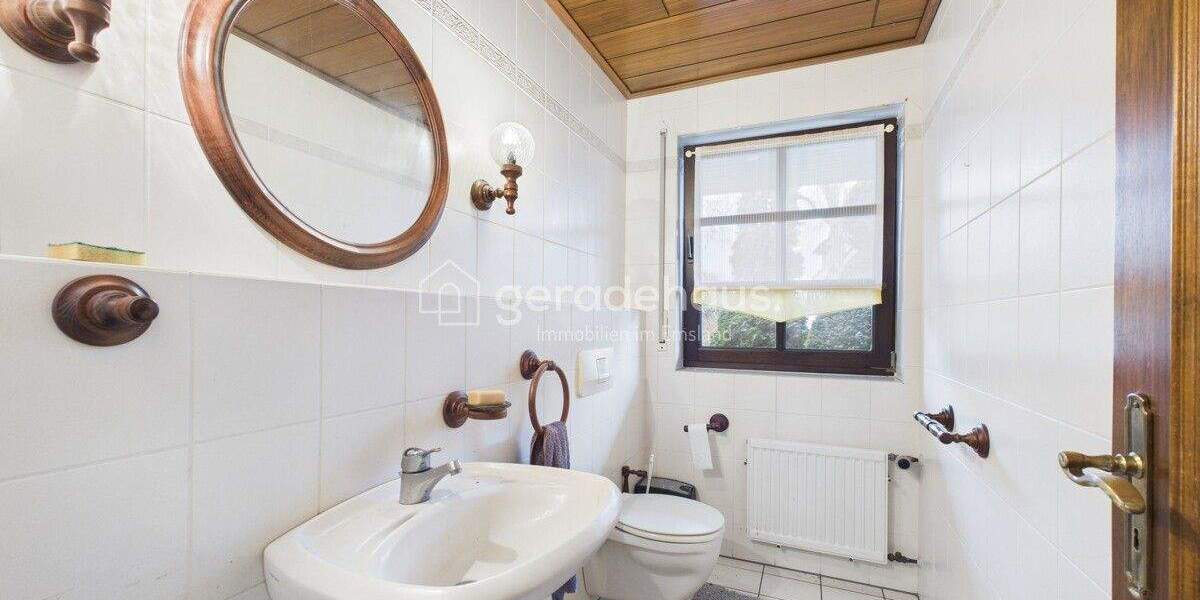 Etagenwohnung Lingen (Ems) Laxten - 4 Zimmer, 141 m&sup2;, 1.150&euro; | Angebot:26158086